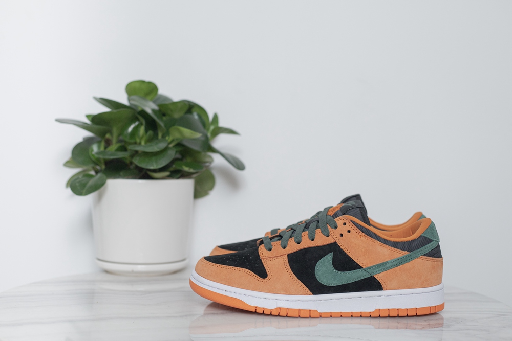 Dunk Low SP Retro 'Ugly Duckling Pack - Ceramic' 2020
