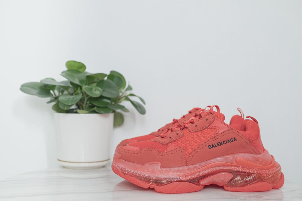 Balenciaga Red Knit Fabric Speed Trainer Sneakers Size 37 For Sale at  1stDibs